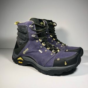 Ahnu Sz 7.5 Boots